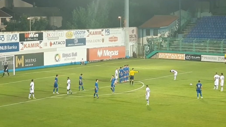 Ermin Zec sjajno izveo slobodnjak, ali nije uspio pogoditi