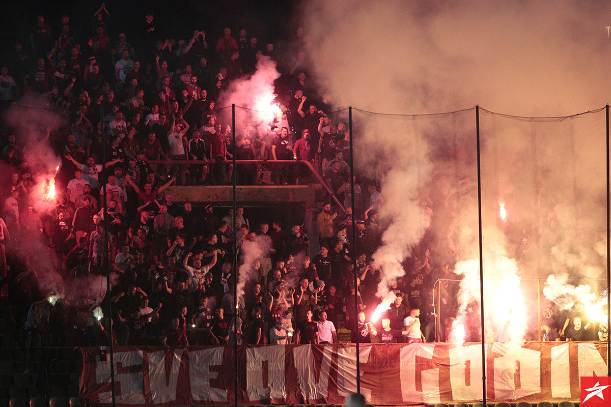 Bilo je pobjeda i poraza, ali za navijače ljubav je vječna: Danas rođendan slavi FK Sarajevo