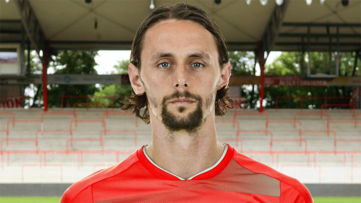 Neven Subotić ponovo u Bundesligi!