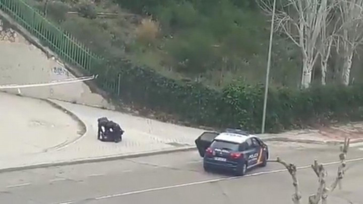Drugačije nije ni zaslužila: Histerična trkačica je uzalud tražila pomoć