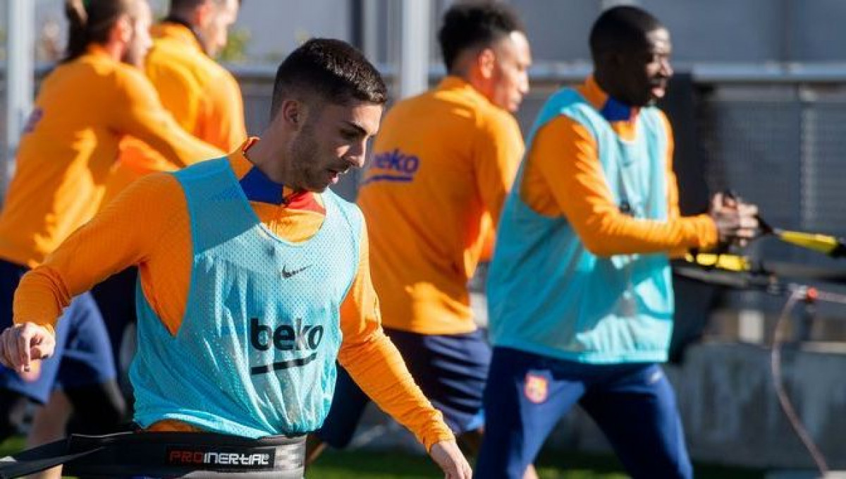 Transfer nije ni potvrđen, a Aubameyang već trenira s Barcelonom