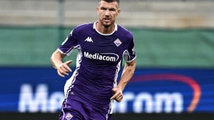 Edin Džeko spreman otići iz Fiorentine, karijeru nastavlja kod dobrog prijatelja!