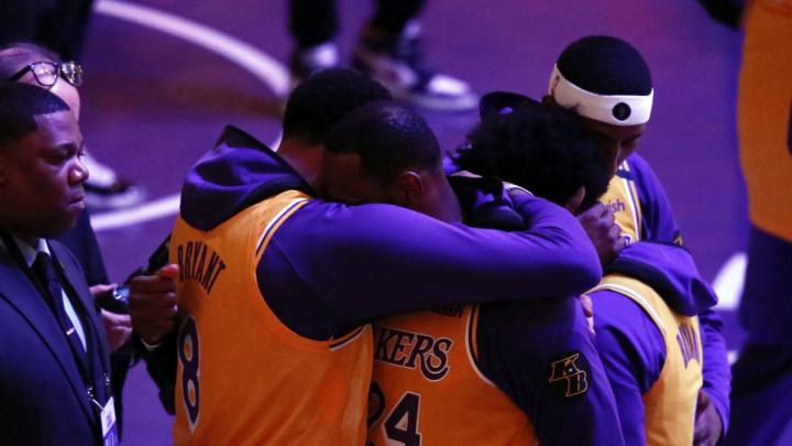 Najduži let ikad: Kako je Anthony Davis probudio Jamesa i rekao mu da je Kobe poginuo