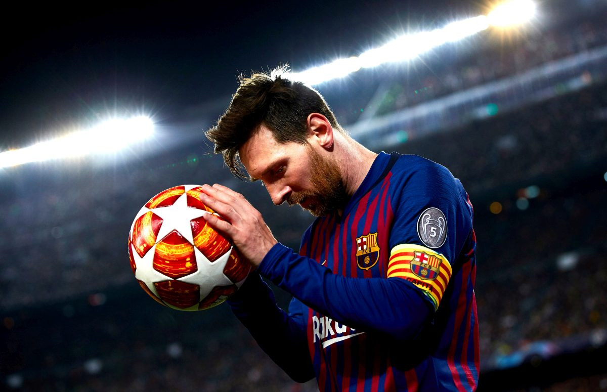 Messi još jednom spektakularnom partijom izbacio Manchester United