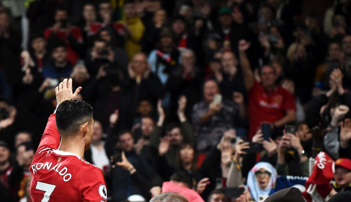 Telegraph objavio ekskluzivu: Ten Hag odredio sudbinu Cristiana Ronalda u Unitedu! Telegraph objavio ekskluzivu: Ten Hag odredio sudbinu Cristiana Ronalda u Unitedu!