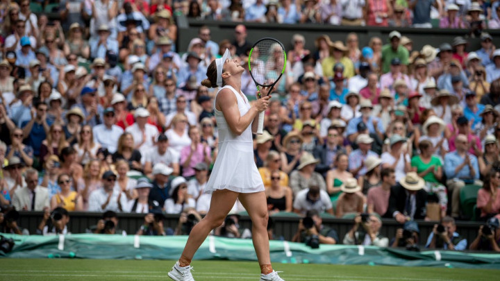 Simona Halep očitala lekciju Sereni Williams i za samo 56 minuta stigla do naslova