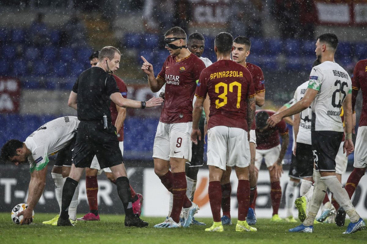 Utakmica nije ni počela, a Gladbach i Roma vode žestoku raspravu na Twitteru Utakmica nije ni počela, a Gladbach i Roma vode žestoku raspravu na Twitteru