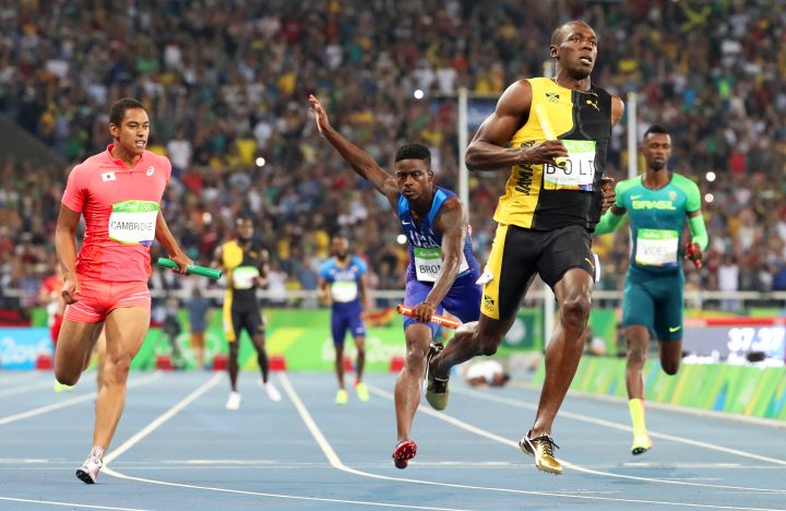 Bolt sjajnim finišom donio Jamajki zlato