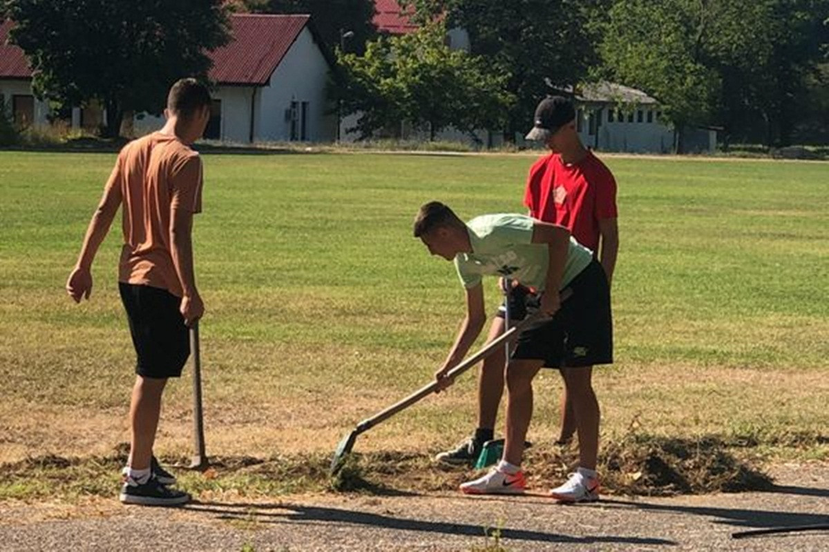 Sloboda dobija novi travnjak za trening