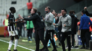 Ludilo u Turskoj kolo prije kraja: Bešiktaš šokantno izgubio, ali nije gotovo, Fener je luzer godine