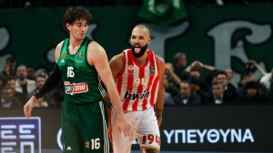 Kada je najteže, pogodiš i postaneš heroj: Olympiakos slavi Evana Fourniera!