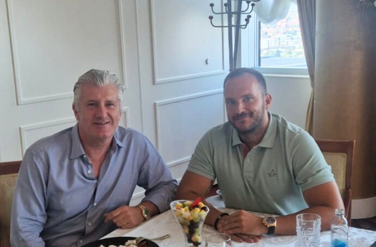 Vico Zeljković se sastao s Davorom Šukerom: "Od fudbala nismo mogli daleko odmaći" Vico Zeljković se sastao s Davorom Šukerom: "Od fudbala nismo mogli daleko odmaći"