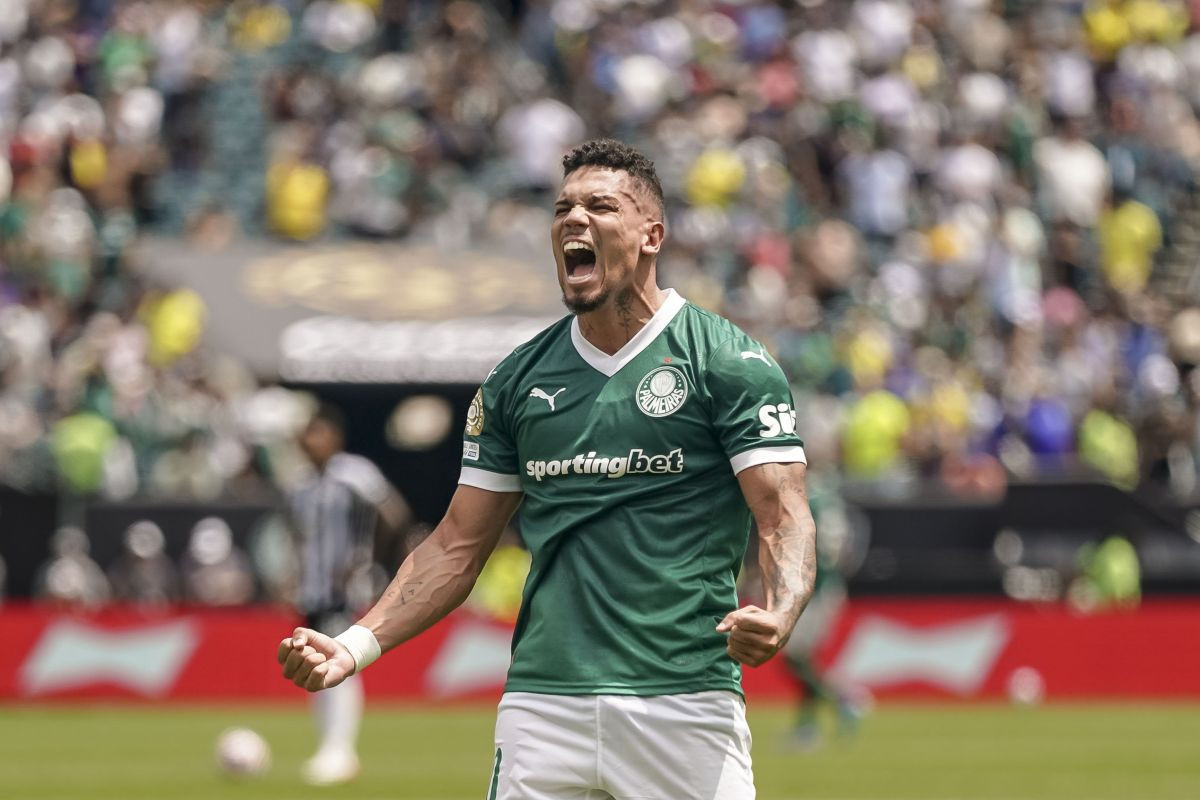 Na semaforu 100. minuta i 0:0, a onda nestvaran gol Paulinha za totalnu ludnicu u Philadelphiji! Na semaforu 100. minuta i 0:0, a onda nestvaran gol Paulinha za totalnu ludnicu u Philadelphiji!