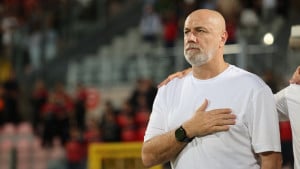 Barbarez za Rumune ima tri velika problema i mjesec dana da pronađe rješenje za njih!