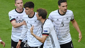 Ludnica u Minhenu: Ronaldo za 1:0, a onda dva autogola za preokret Njemačke!