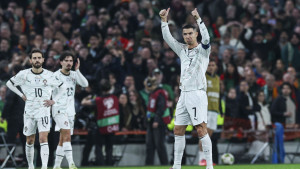 Cristiano Ronaldo totalno izgubio živce u Dublinu kada je čuo šta mu skandiraju navijači Irske