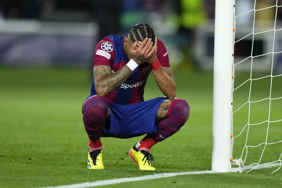 Zvijezdi Barcelone stigla nerealna ponuda: "Evo ti tri puta više para" Zvijezdi Barcelone stigla nerealna ponuda: "Evo ti tri puta više para"