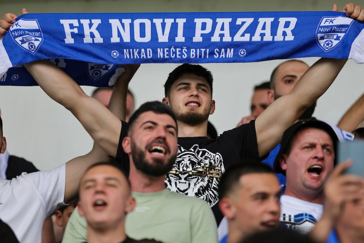 Spektakl u Novom Pazaru na otvaranju nove sezone Spektakl u Novom Pazaru na otvaranju nove sezone