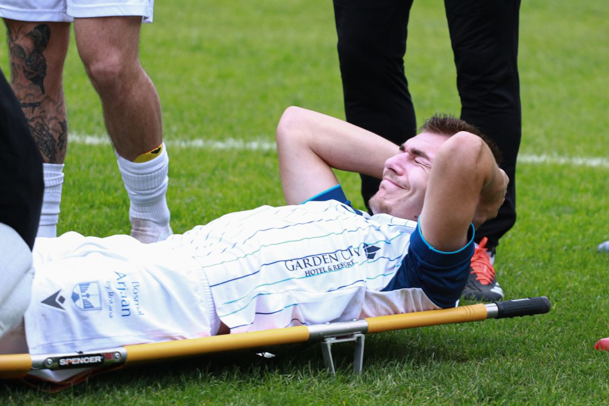 Gostovanje u Olovu nije prošlo dobro za napadača FK Željezničar! Gostovanje u Olovu nije prošlo dobro za napadača FK Željezničar!
