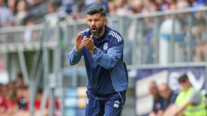 Miron Muslić efekt! Schalke u prvoj pripremnoj utakmici zabio 9 komada!