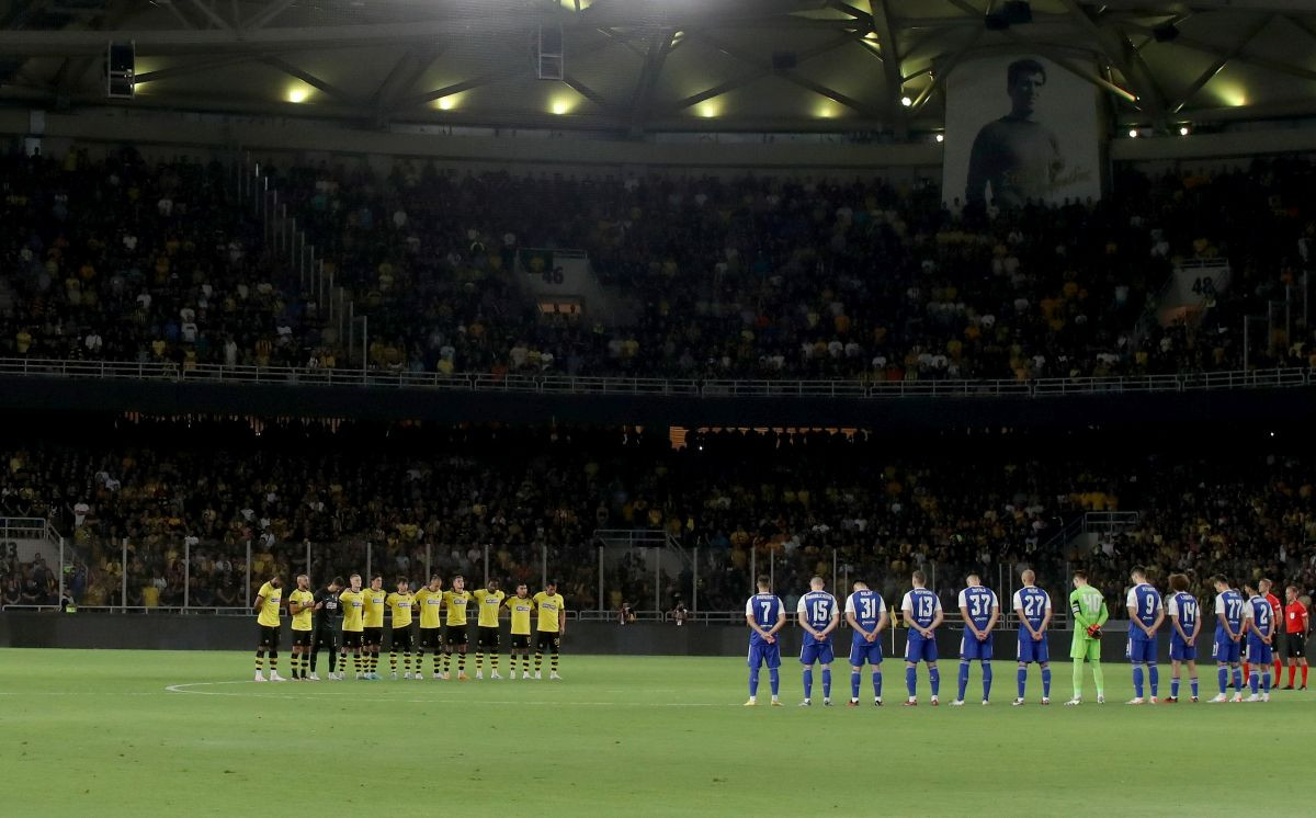 Grci likuju: UEFA kaznila Dinamo, najgore će biti navijačima Modrih Grci likuju: UEFA kaznila Dinamo, najgore će biti navijačima Modrih