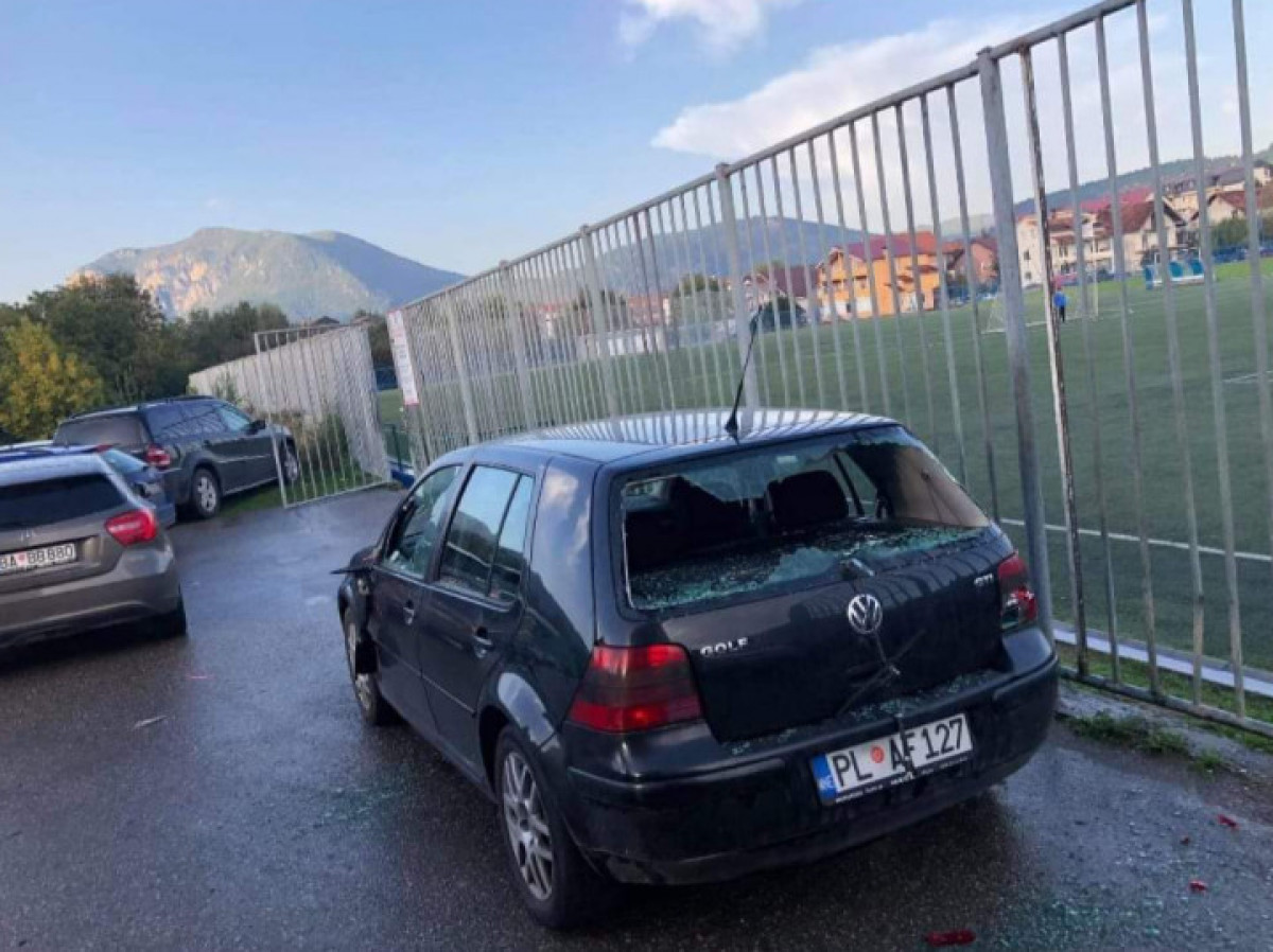 Ružne scene na stadionu u Crnoj Gori: 'Turci pokidaćemo vam glave', pa rafali...