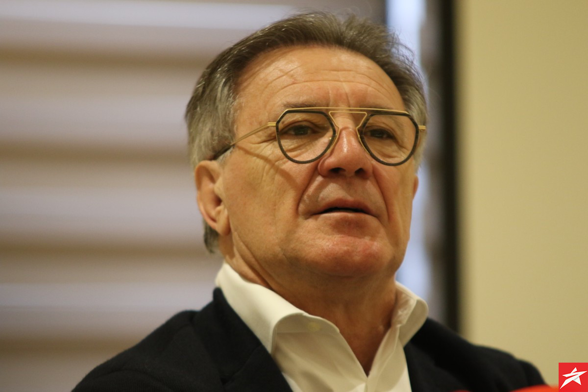 Mamić nije krio emocije: "Kažu mi, gospodine Mamić, Sarajevo vas zaslužuje" Mamić nije krio emocije: "Kažu mi, gospodine Mamić, Sarajevo vas zaslužuje"