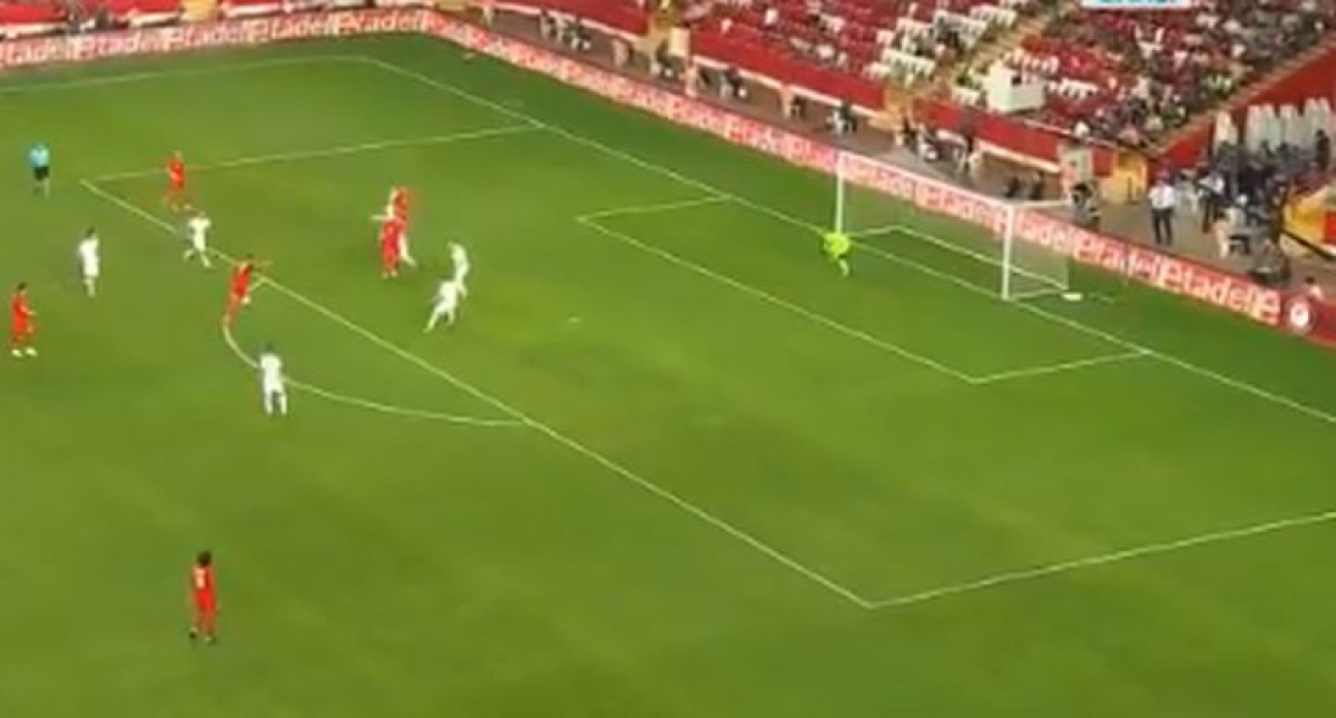 Cengiz Under postigao spektakularan gol protiv Grčke