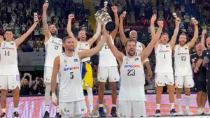 Kraljevski klub slavi osvojen trofej uz detalj koji će oduševiti Bosance i Hercegovce