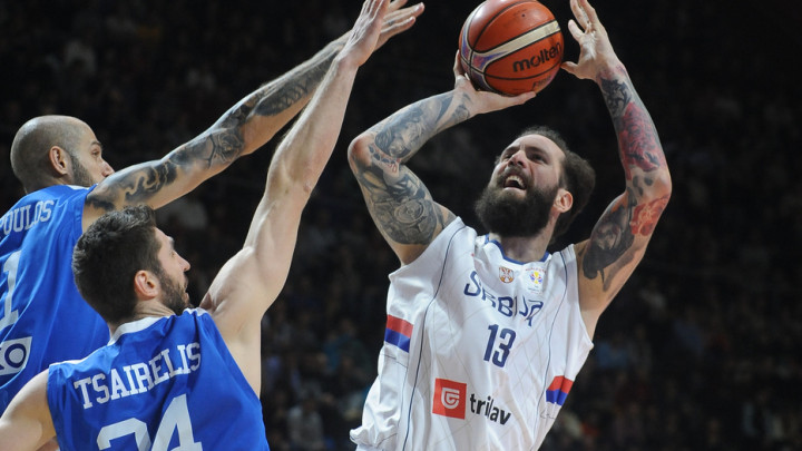Srbija razbila Grčku, na korak je od Mundobasketa