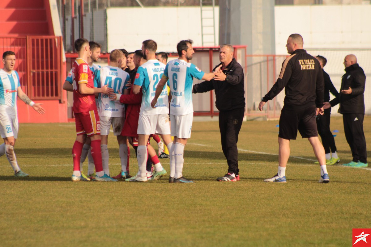Šta se dešava na stadionu Rođeni? Utakmica je sve osim prijateljska 