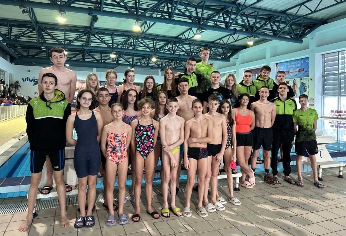 Plivači PK Sport Time na Prvenstvu Bosne i Hercegovine dominantno začinili godinu Plivači PK Sport Time na Prvenstvu Bosne i Hercegovine dominantno začinili godinu