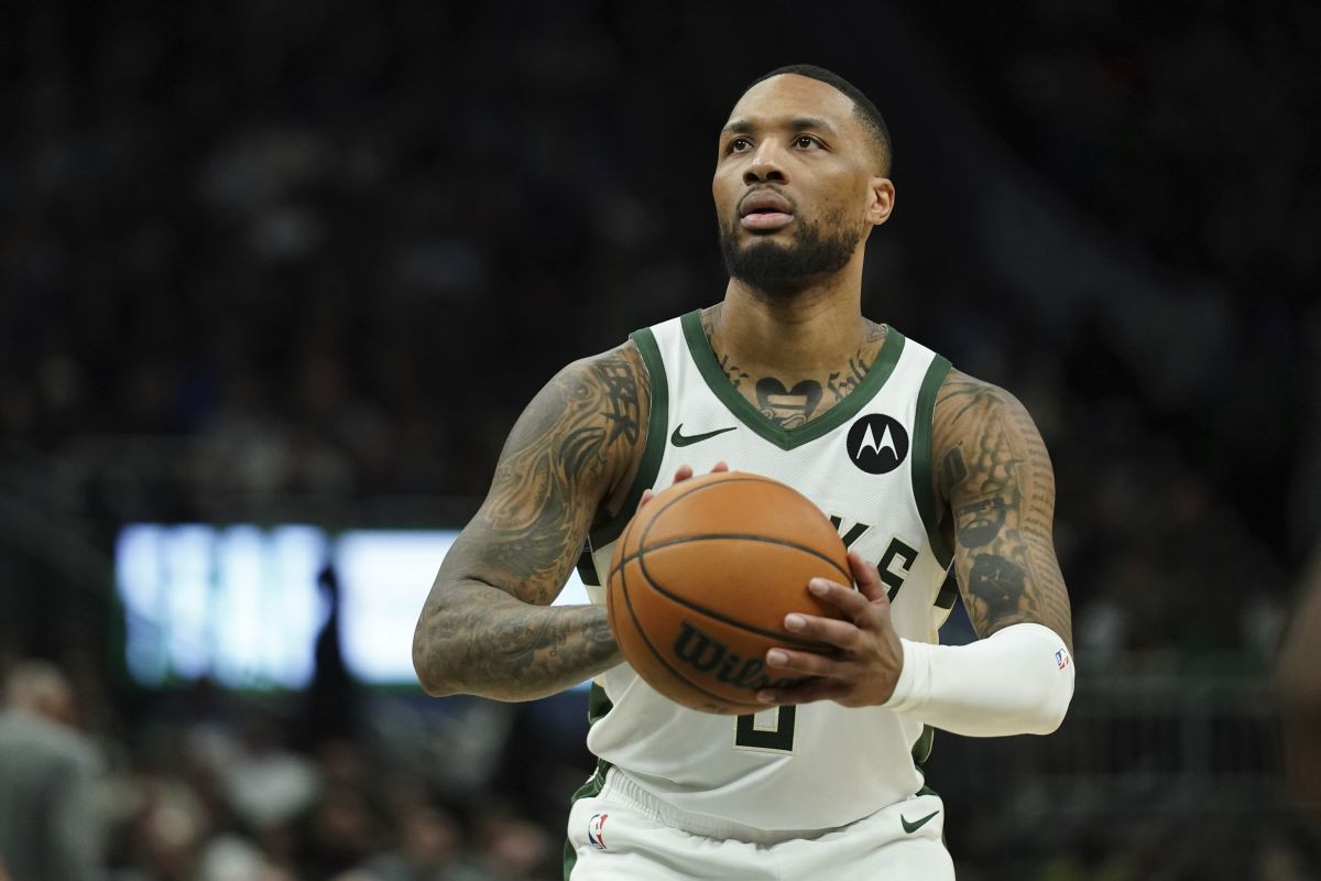 Damian Lillard je slobodan igrač, a prvi poziv je već došao! Formira se veliki trio na Zapadu?