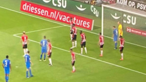 Dosta prašine podiglo se oko transparenta na utakmici PSV-a, navijači objasnili značenje