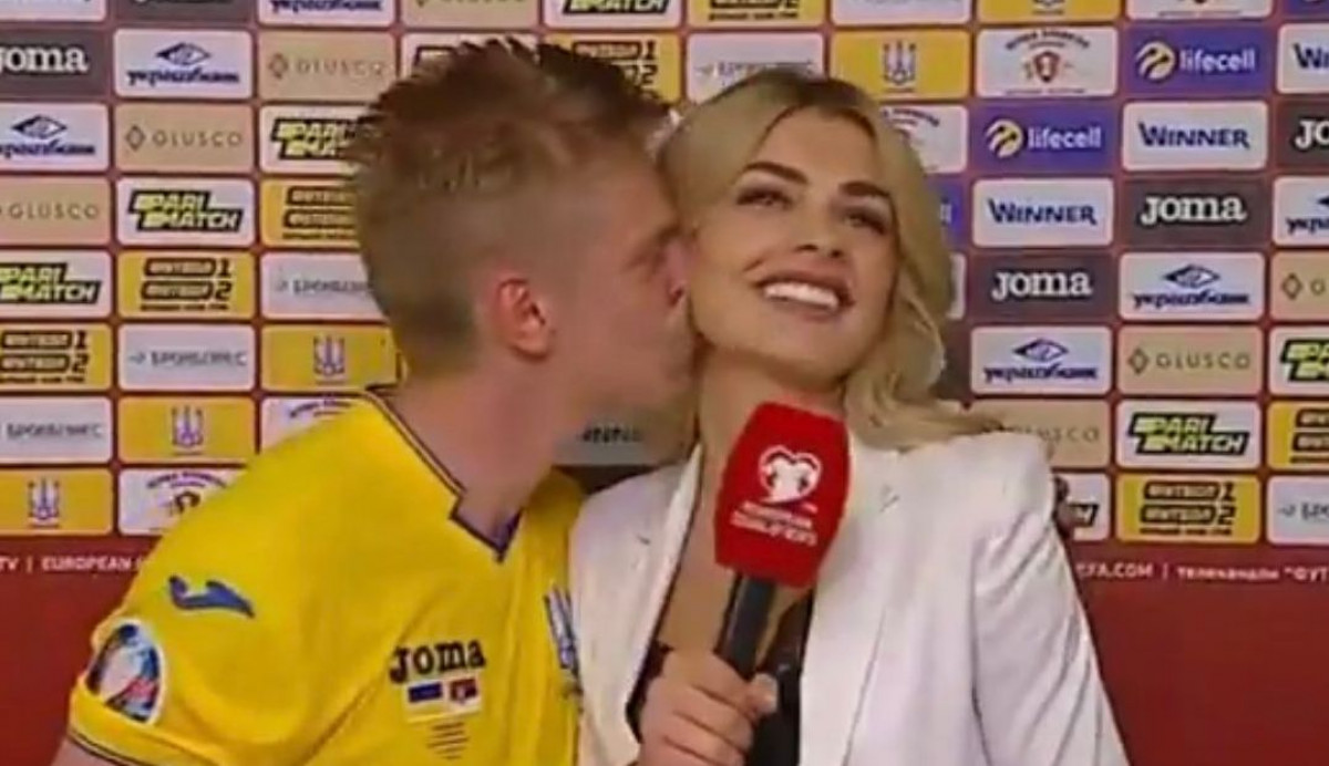 Zinchenko nakon meča poljubio novinarku, a zbog toga mu se smije cijeli svijet