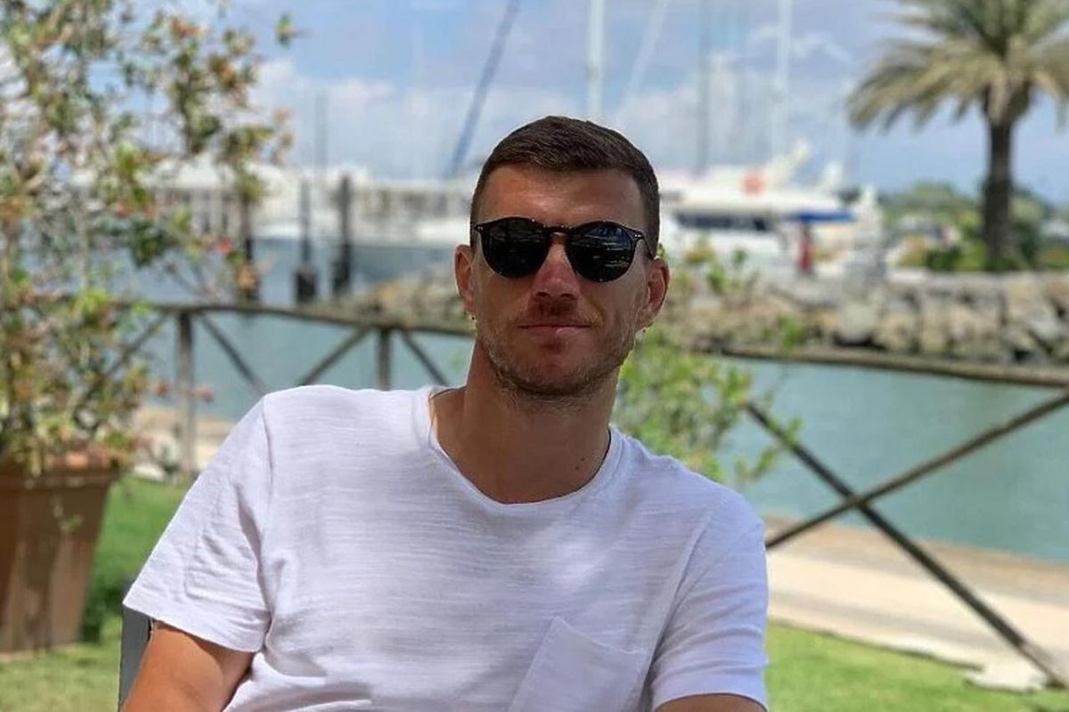Edin Džeko stigao u Dubrovnik, pa sreo čovjeka s kojim je prije 15 godina igrao za bh. selekciju Edin Džeko stigao u Dubrovnik, pa sreo čovjeka s kojim je prije 15 godina igrao za bh. selekciju