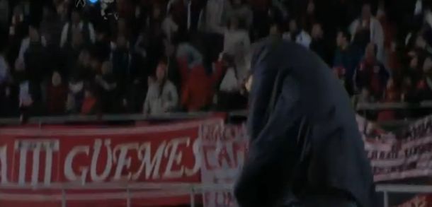 Trener Estudiantesa slavio gol i dislocirao rame Trener Estudiantesa slavio gol i dislocirao rame