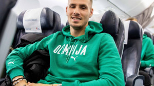 Trebao je biti budućnost Rumunije, ali joj je pred meč s BiH okrenuo leđa!