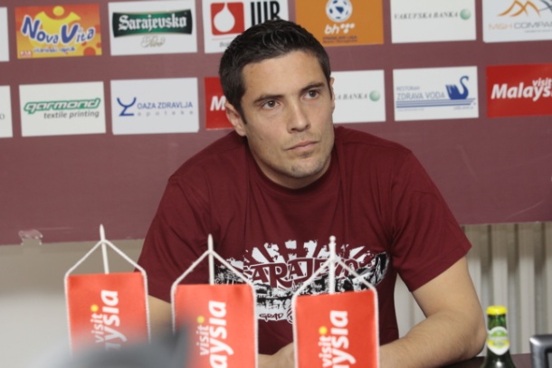 Dejan Bandović produžio ugovor sa Sarajevom