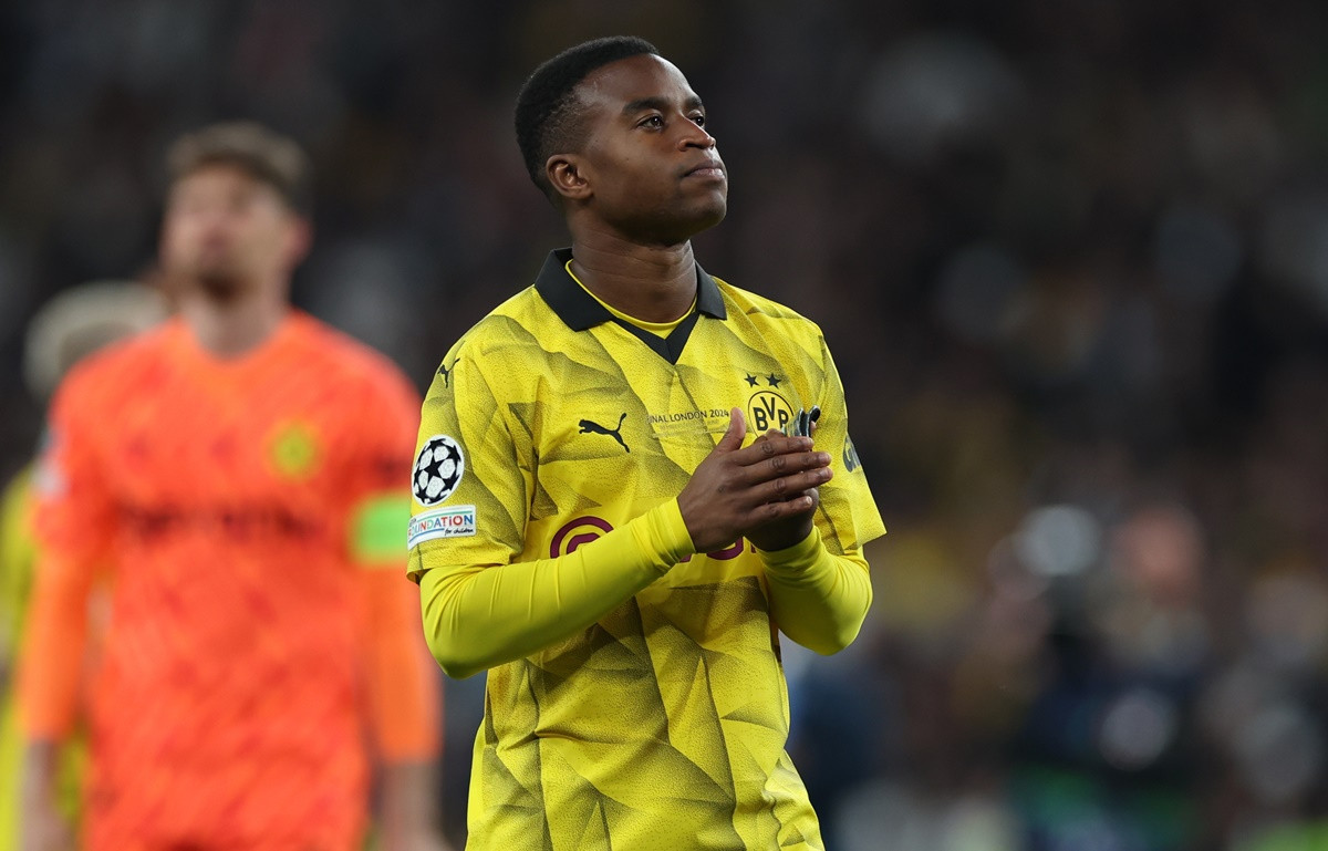 Borussia prodala mladog napadača - Moukoko ima novi klub Borussia prodala mladog napadača - Moukoko ima novi klub