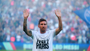 Messi predstavljen na Parku Prinčeva, navijači u transu