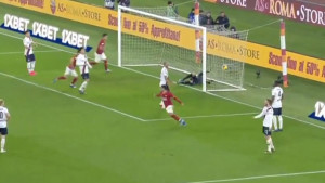  Mkhitaryan vratio Romu u život
