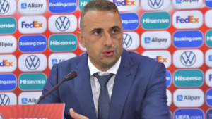 Petev o Džeki: On je među 10 najboljih na svijetu, nadam se da će zabiti protiv Ukrajine