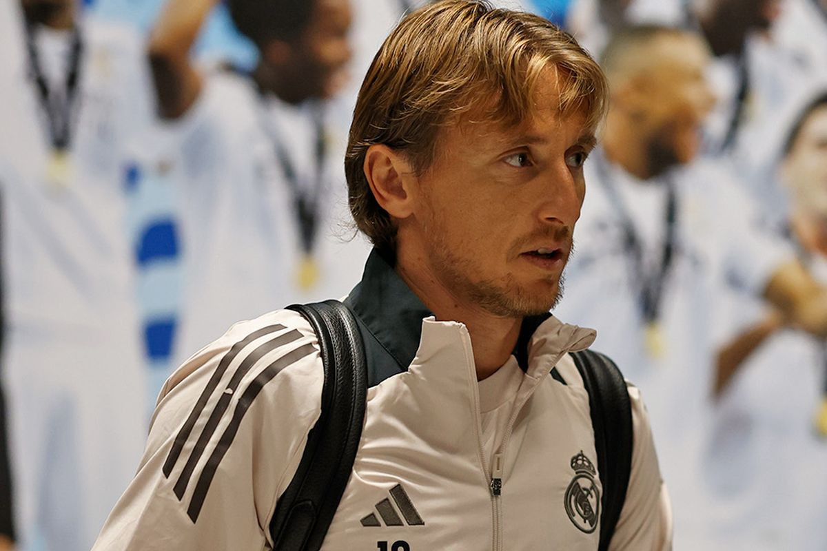 Ancelotti iznenadio: Modrić platio cijenu igranja za Vatrene, kapitenska traka na ruci novog vođe! Ancelotti iznenadio: Modrić platio cijenu igranja za Vatrene, kapitenska traka na ruci novog vođe!