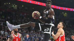Sjajna sezona u Partizanu nije prošla neopaženo - brojni upiti stižu za Bongu, Grobari u strahu
