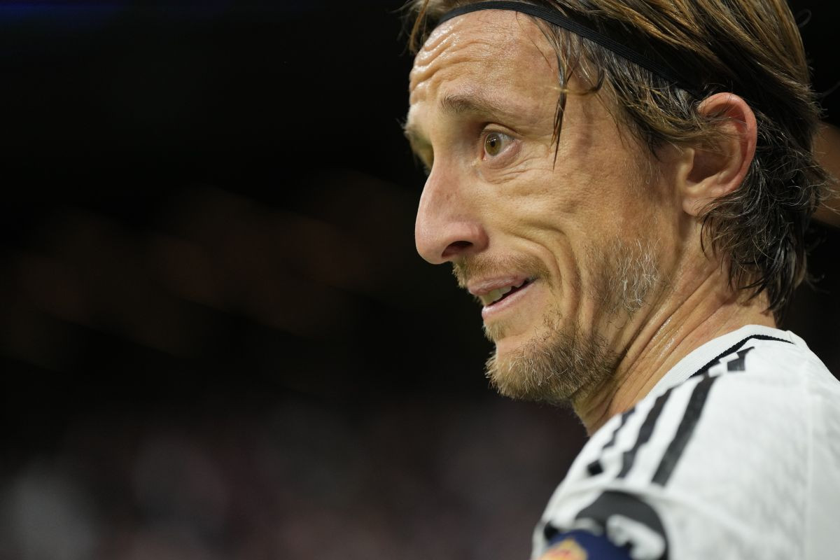 Modrić prestao razgovarati sa "negativcem", sada su to uradili i drugi, samo trojica ga podržala