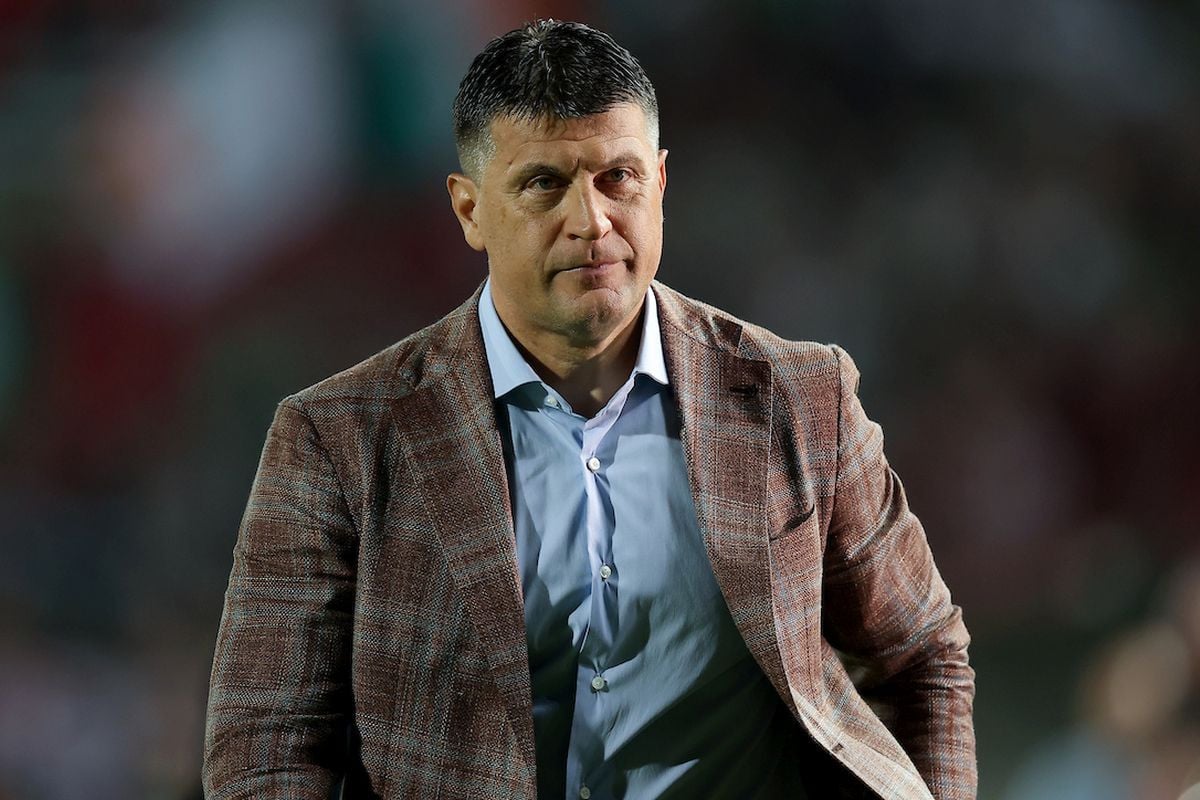 Vladan Milojević novi selektor Srbije, a Crvenu zvezdu preuzima legenda! Vladan Milojević novi selektor Srbije, a Crvenu zvezdu preuzima legenda!