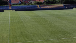 Sve je spremno za duel Sloge i Borca: Teren u fenomenalnom stanju