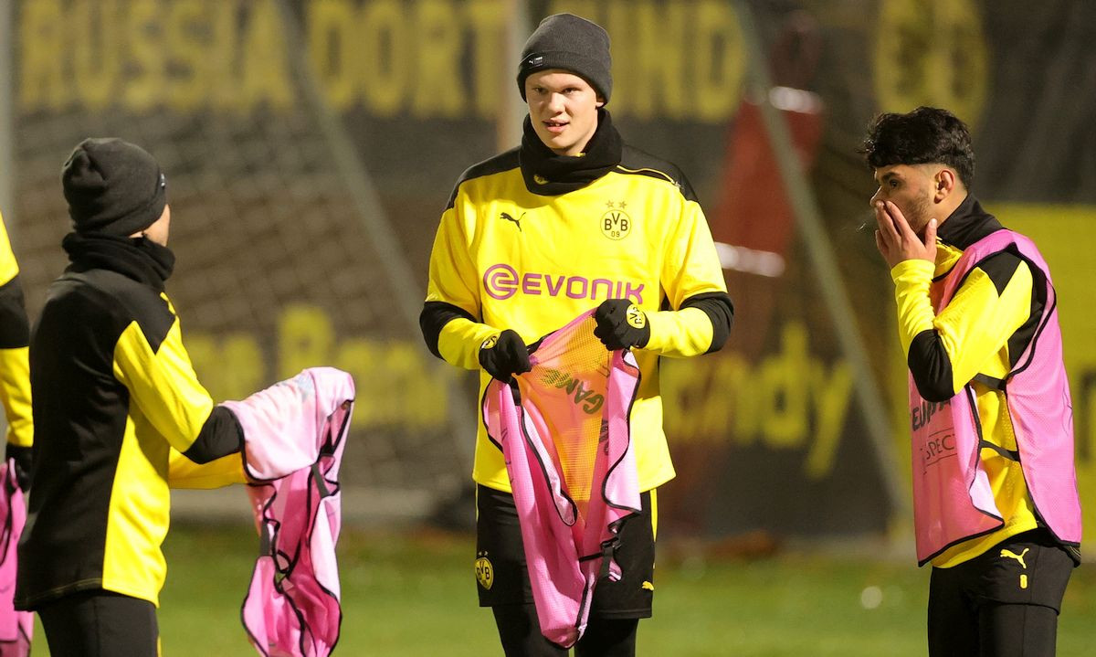 Mnogima nije bilo jasno zašto Haaland nije u sastavu, a onda je stiglo objašnjenje iz Dortmunda