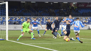 Napoli u "ludoj" utakmici savladao Lazio!